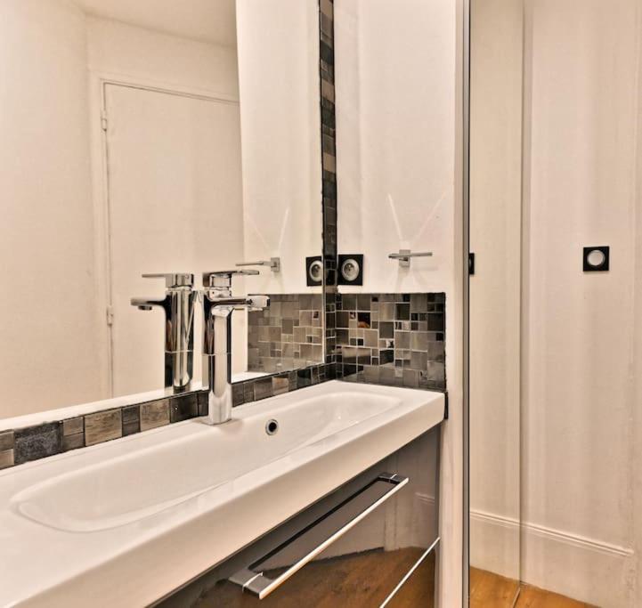 Agreable Appartement Proche Galerie Lafayette - II Paris Eksteriør billede